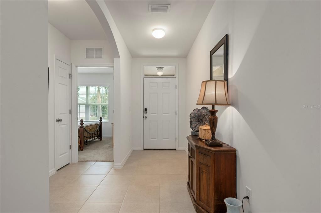 For Sale: $349,000 (3 beds, 2 baths, 1690 Square Feet)
