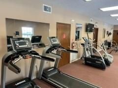 Community weight/cardio room