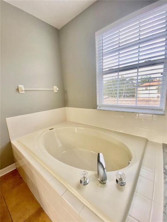 Недавно арендовано: $2,600 (4 спален, 2 ванн, 2451 Квадратных фут)
