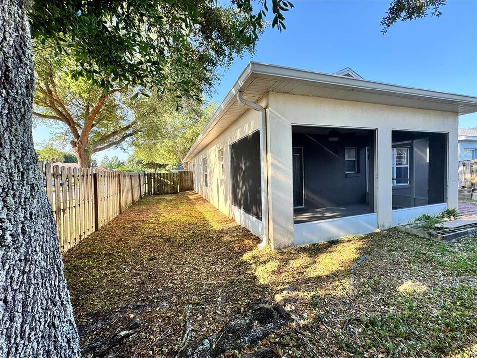For Sale: $359,900 (3 beds, 2 baths, 1415 Square Feet)