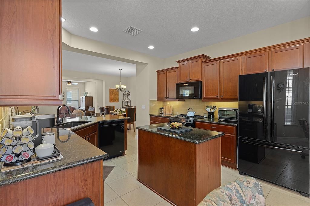 Kitchen Open Floor Plan - 353 Salt Marsh Ln, Groveland, FL 34736