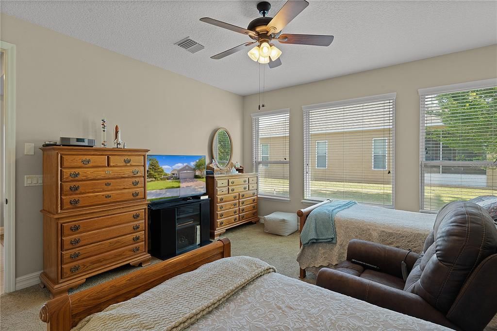 Bedroom #2 - 353 Salt Marsh Ln, Groveland, FL 34736