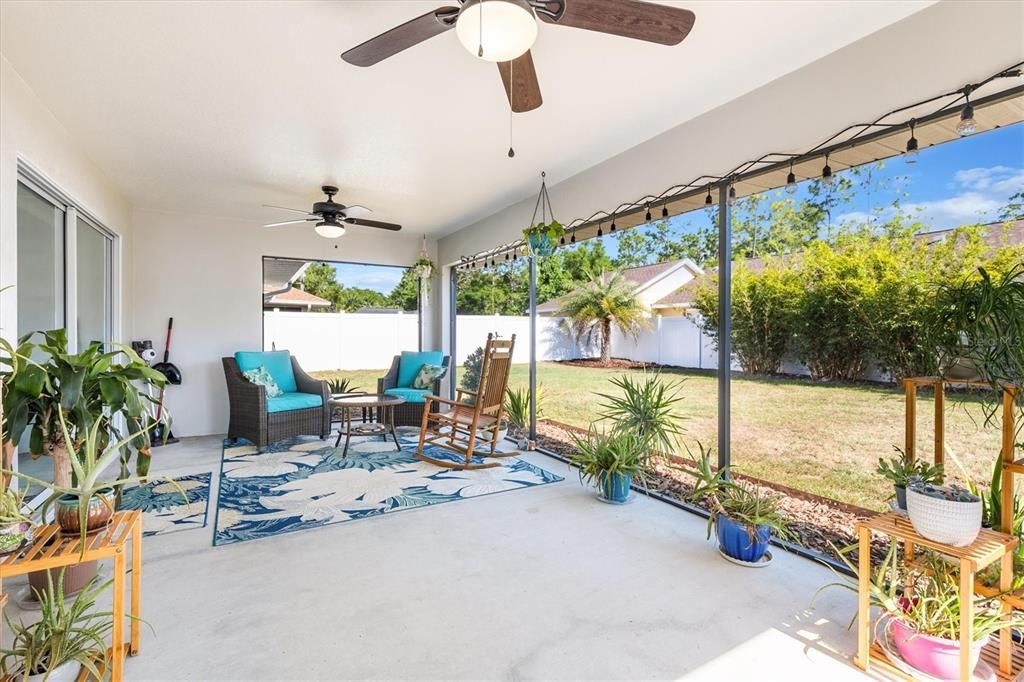 For Sale: $349,900 (3 beds, 2 baths, 1729 Square Feet)