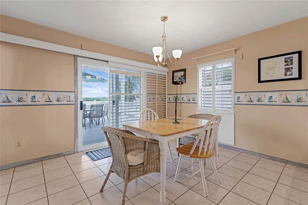 Active With Contract: $995,000 (2 beds, 2 baths, 1325 Square Feet)