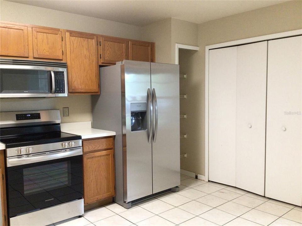 For Rent: $1,817 (3 beds, 2 baths, 1517 Square Feet)