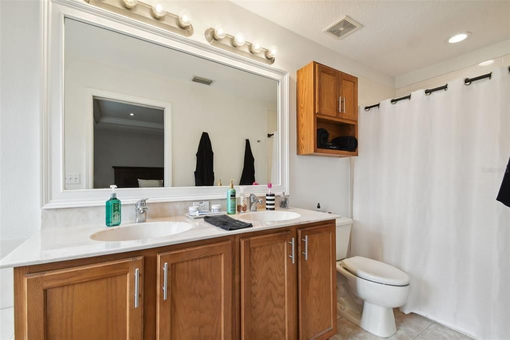 Active With Contract: $399,000 (3 beds, 2 baths, 1801 Square Feet)