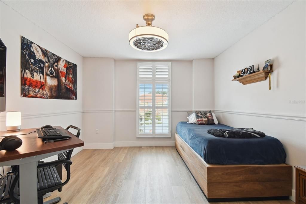 Active With Contract: $399,000 (3 beds, 2 baths, 1801 Square Feet)