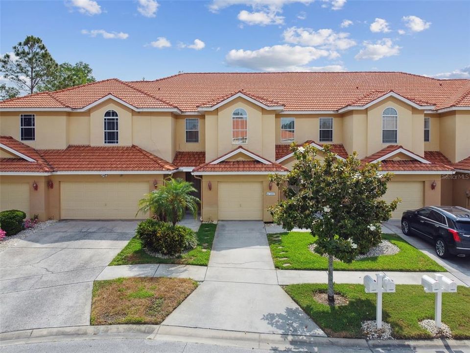 Active With Contract: $399,000 (3 beds, 2 baths, 1801 Square Feet)