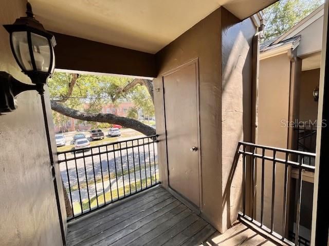 For Rent: $2,600 (2 beds, 2 baths, 779 Square Feet)