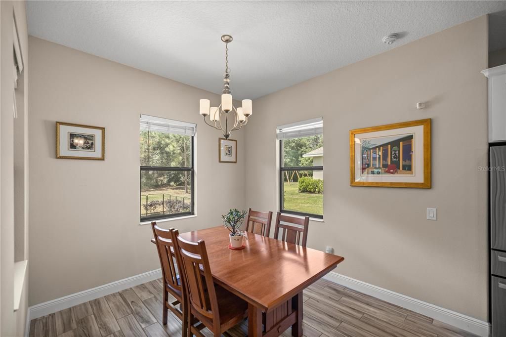Active With Contract: $475,000 (3 beds, 2 baths, 2104 Square Feet)