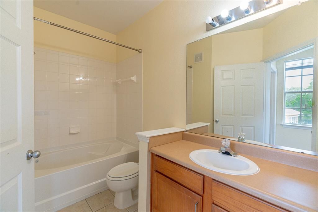 最近租的: $1,695 (2 贝兹, 2 浴室, 1046 平方英尺)
