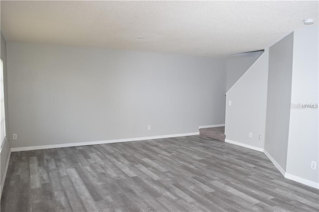 For Rent: $1,700 (3 beds, 2 baths, 1364 Square Feet)