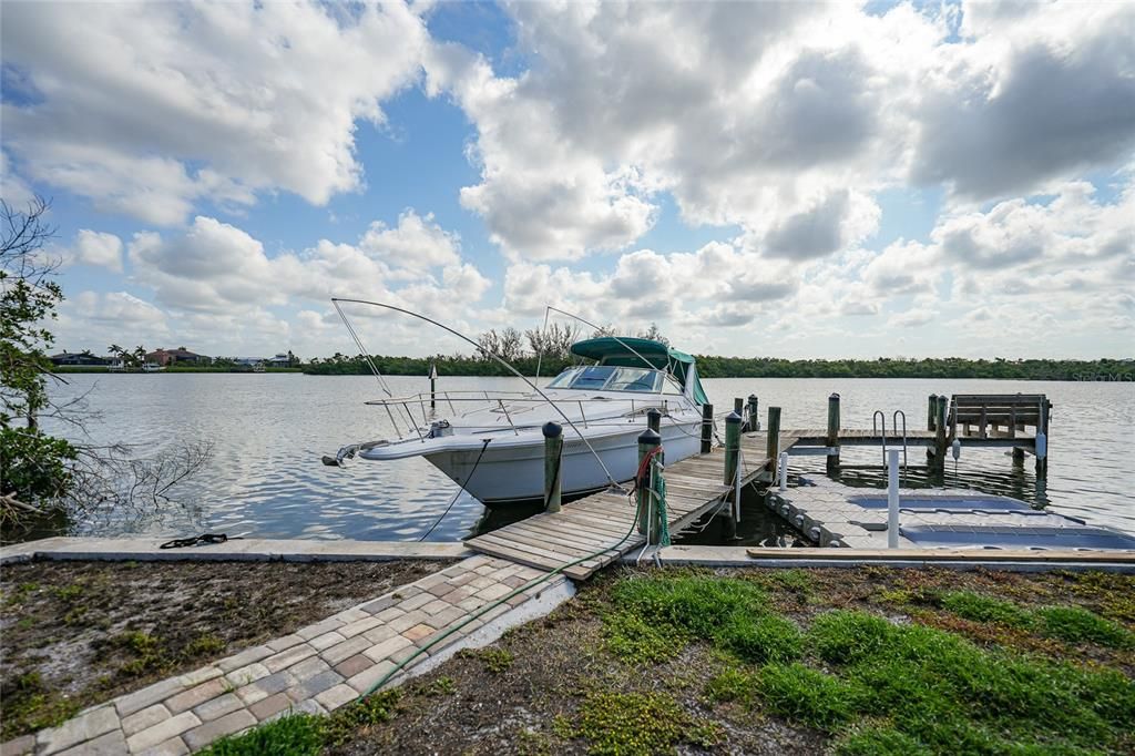 paver walkway to boat slips