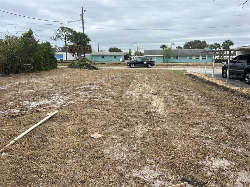 待售: $34,900 (0.10 acres)