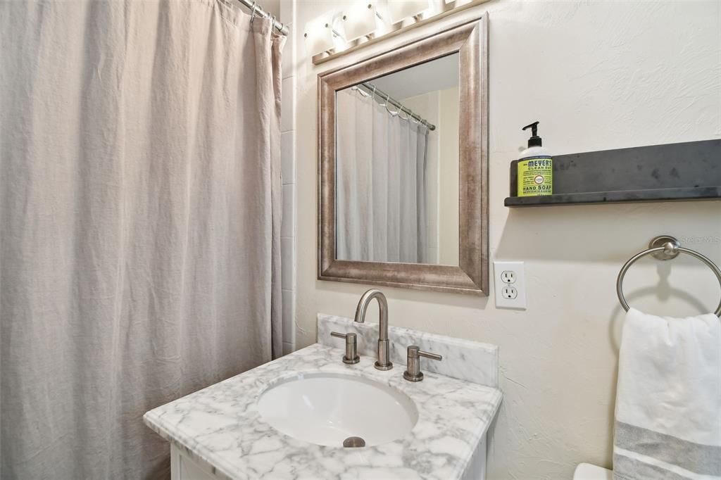 Active With Contract: $680,000 (4 beds, 2 baths, 2498 Square Feet)