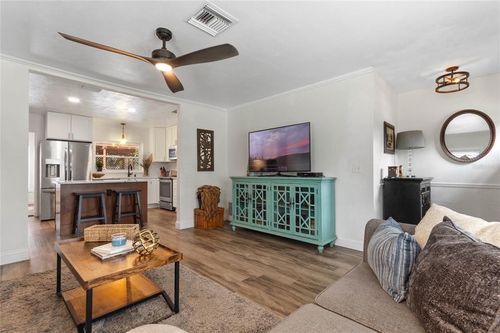 family room/kitchen