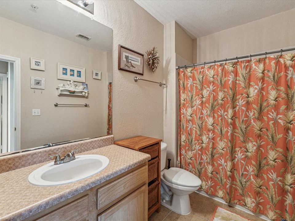 待售: $306,500 (3 贝兹, 2 浴室, 1289 平方英尺)