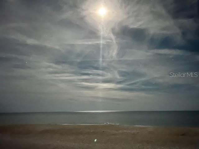 Never miss another Full Moon on the Beach 2 minute walk from this property.