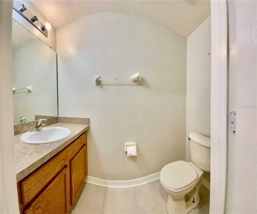 最近租的: $2,400 (4 贝兹, 2 浴室, 2495 平方英尺)