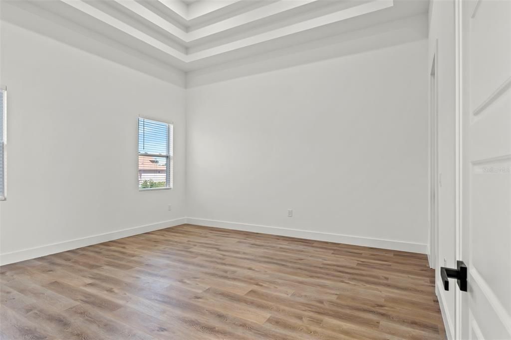 Active With Contract: $3,500 (3 beds, 2 baths, 1850 Square Feet)