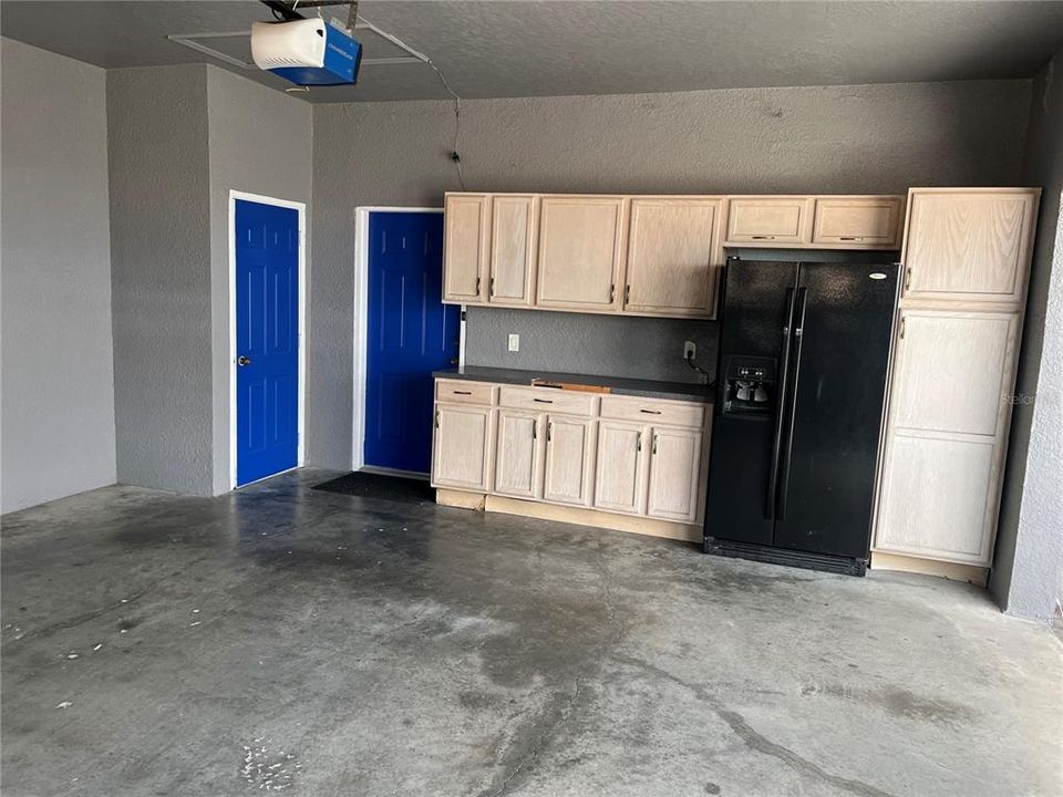 For Rent: $2,750 (4 beds, 2 baths, 1633 Square Feet)