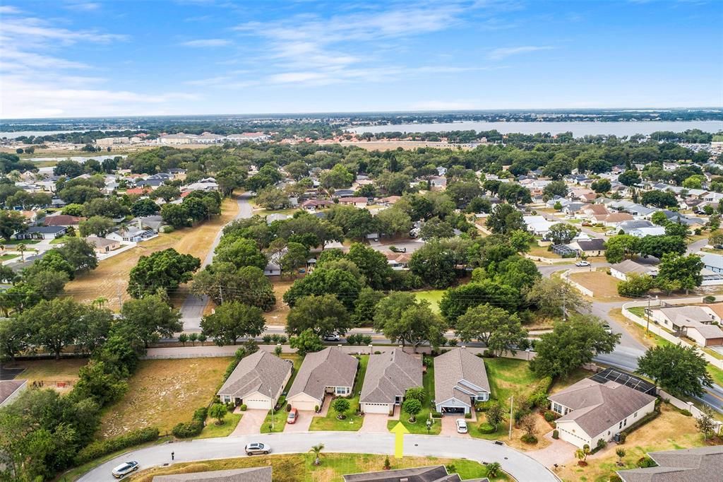 AERIAL VIEW OF HOUSE & SURROUNDING AREA