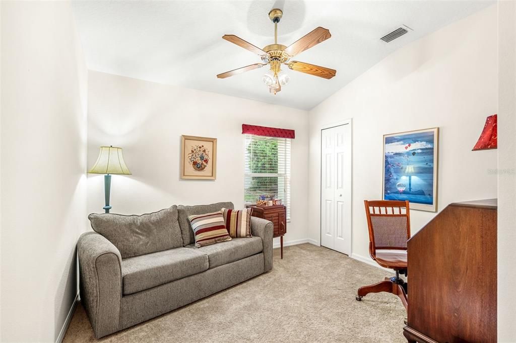 Active With Contract: $327,500 (3 beds, 2 baths, 1458 Square Feet)