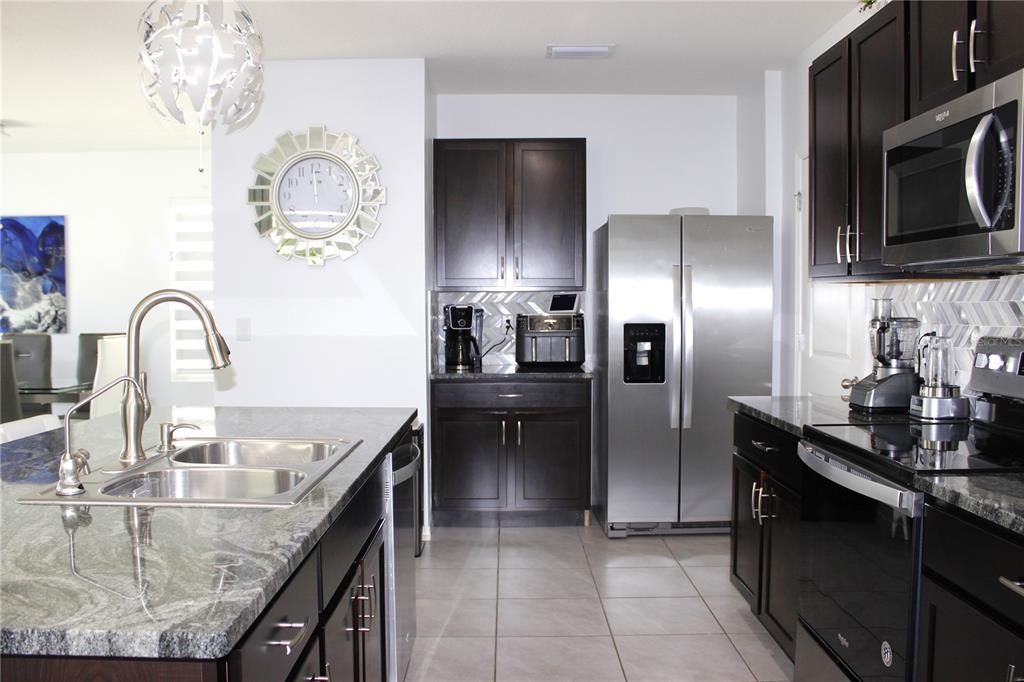 For Sale: $549,990 (4 beds, 2 baths, 2260 Square Feet)