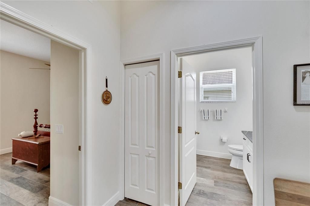 Active With Contract: $467,500 (3 beds, 2 baths, 2222 Square Feet)