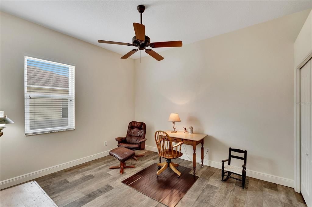 Active With Contract: $467,500 (3 beds, 2 baths, 2222 Square Feet)