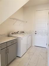 For Rent: $3,095 (3 beds, 2 baths, 1708 Square Feet)
