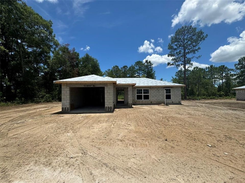 Active With Contract: $244,500 (3 beds, 2 baths, 1083 Square Feet)