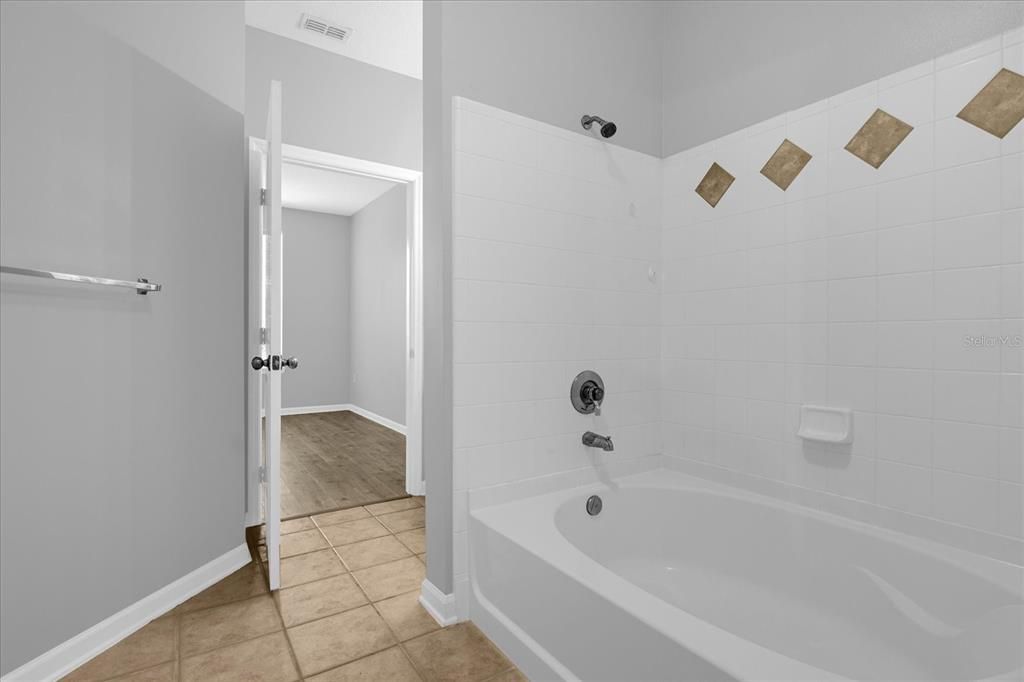 EnSuite Bath Bedroom 2