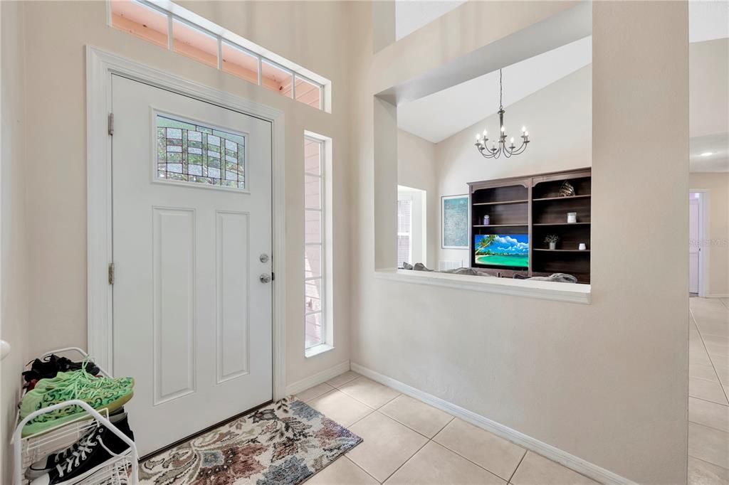Active With Contract: $385,000 (3 beds, 2 baths, 1786 Square Feet)