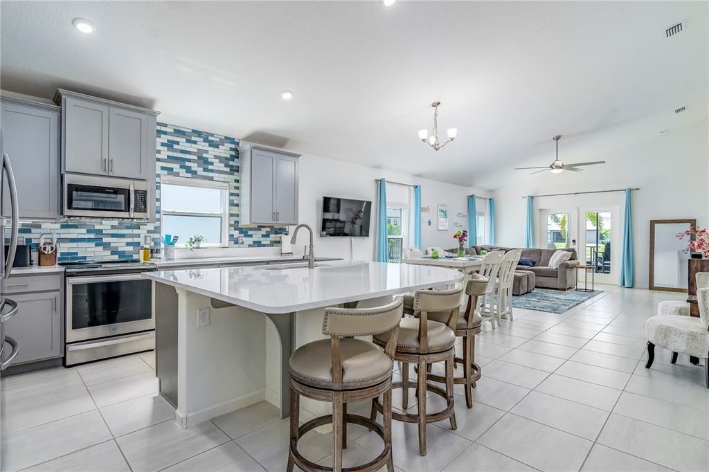 Active With Contract: $499,900 (4 beds, 2 baths, 2191 Square Feet)