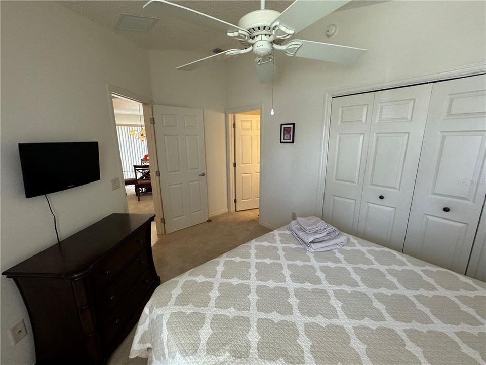 For Rent: $1,800 (2 beds, 2 baths, 1187 Square Feet)