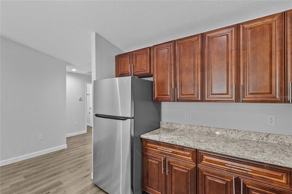 For Rent: $1,997 (3 beds, 2 baths, 1379 Square Feet)