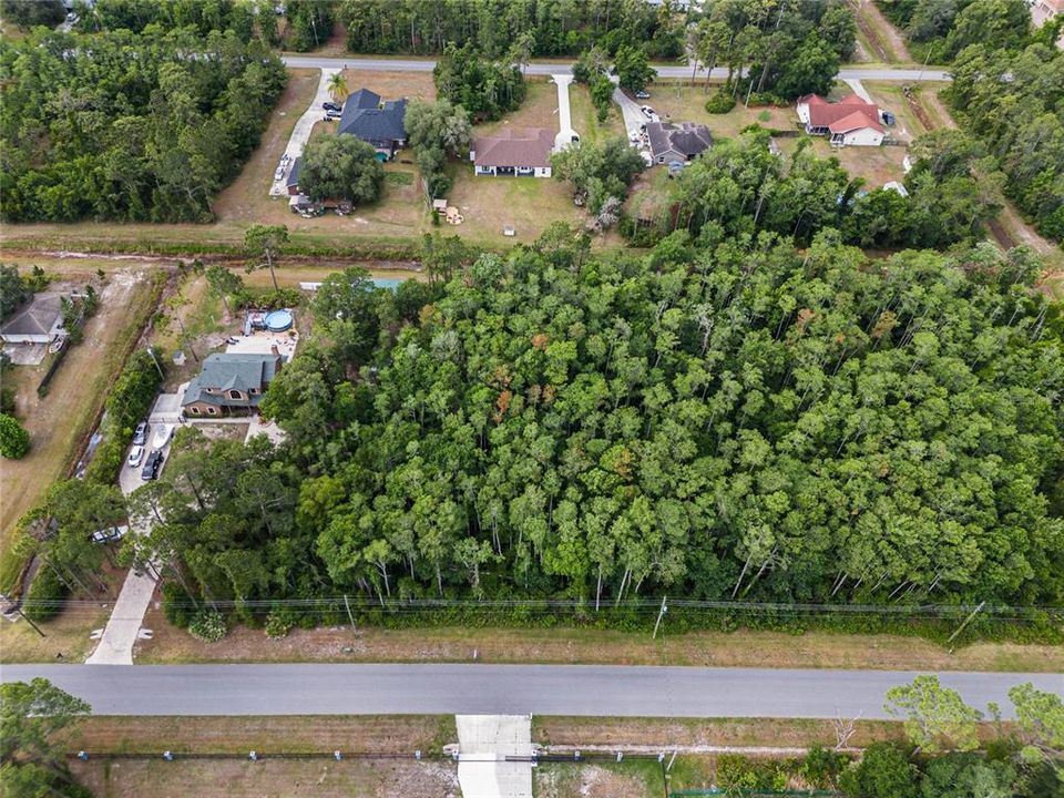 На продажу: $89,000 (1.03 acres)