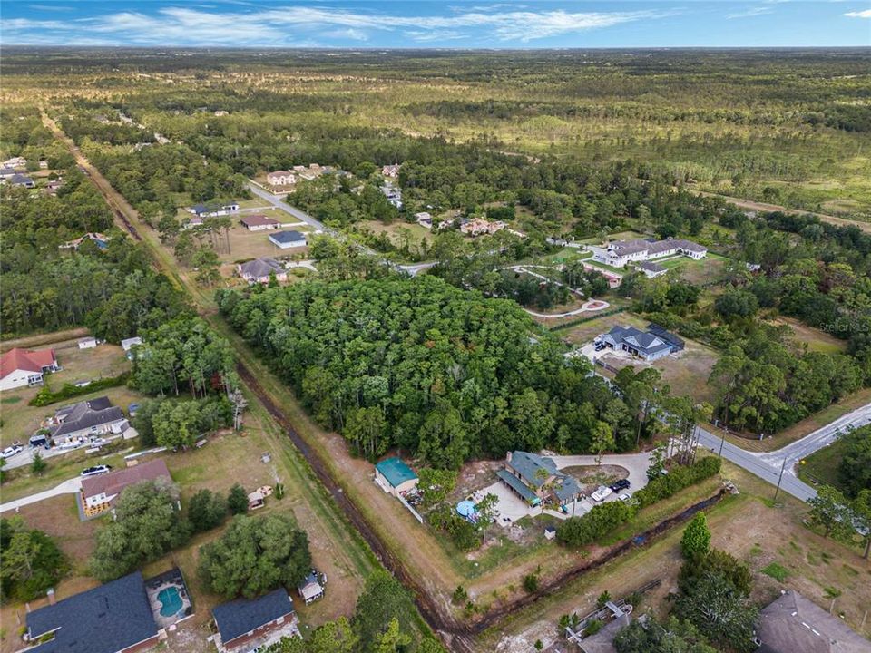 На продажу: $89,000 (1.03 acres)