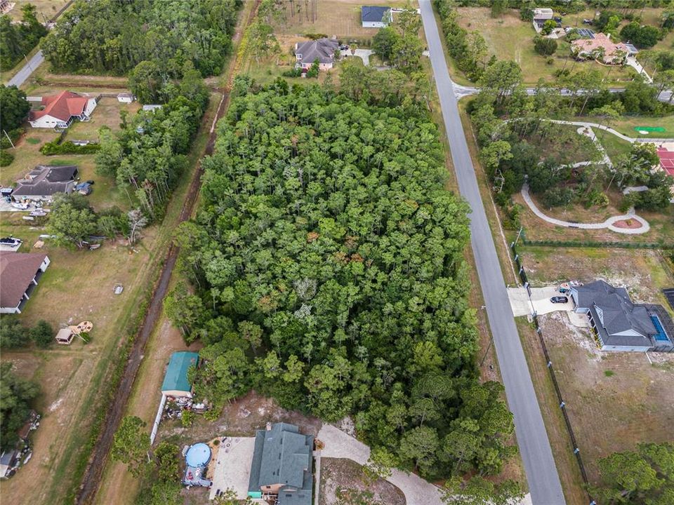 На продажу: $89,000 (1.03 acres)