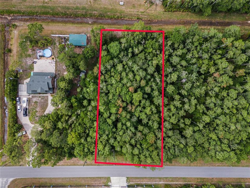 На продажу: $89,000 (1.03 acres)