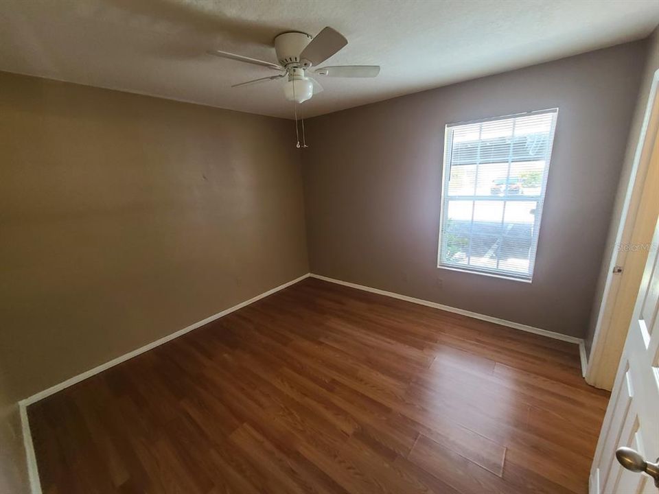 Active With Contract: $1,750 (3 beds, 2 baths, 1170 Square Feet)