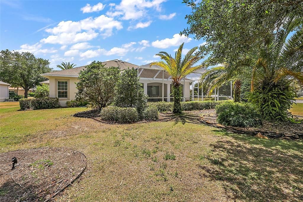 For Sale: $999,900 (3 beds, 2 baths, 2489 Square Feet)