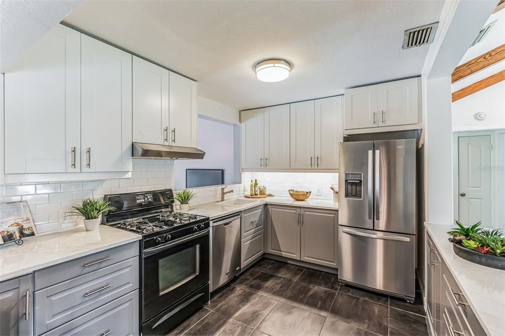 Recently Sold: $742,000 (3 beds, 2 baths, 1798 Square Feet)