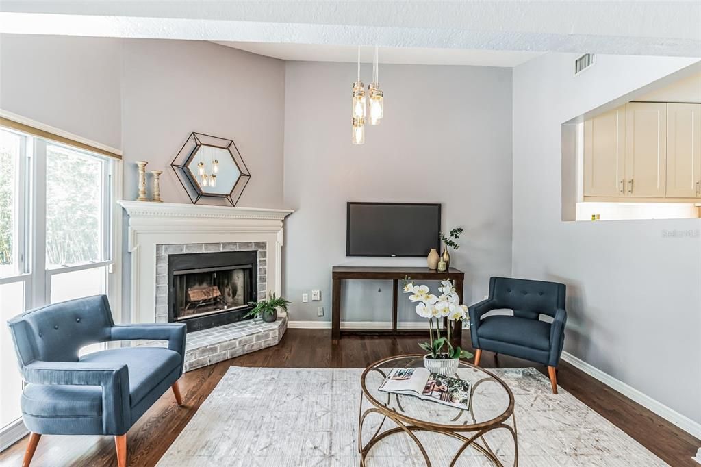 Recently Sold: $742,000 (3 beds, 2 baths, 1798 Square Feet)