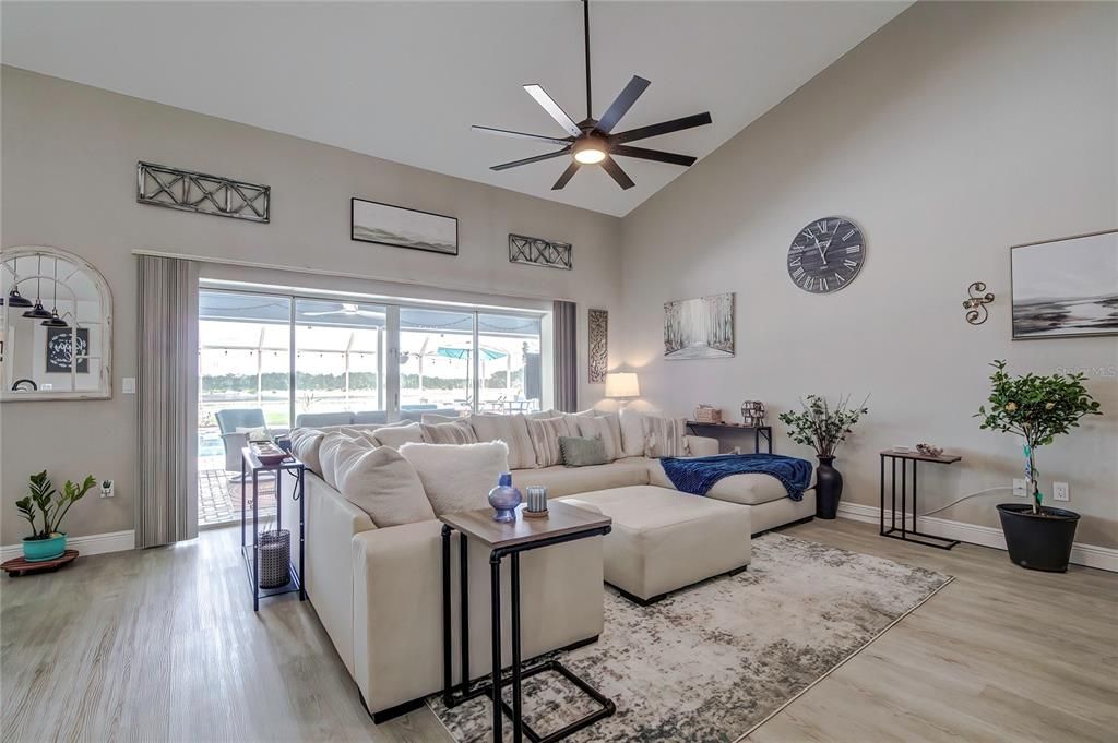 Active With Contract: $465,000 (3 beds, 2 baths, 2275 Square Feet)