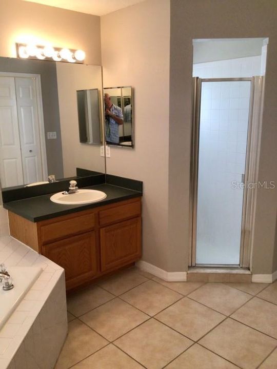 For Rent: $2,267 (3 beds, 2 baths, 1847 Square Feet)