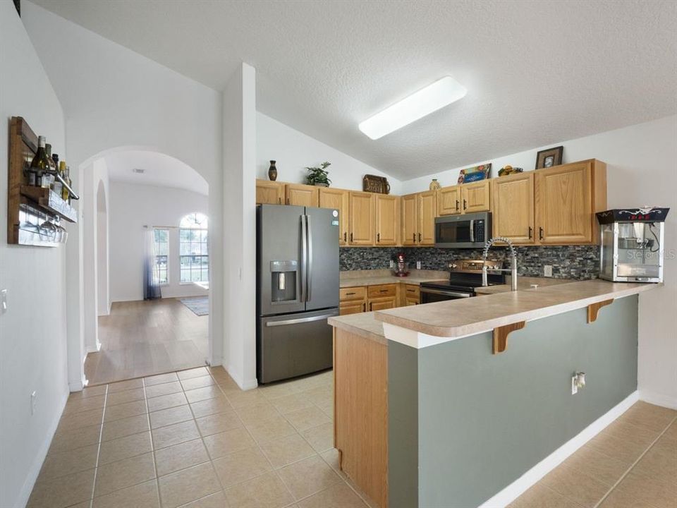 Active With Contract: $399,900 (4 beds, 2 baths, 2018 Square Feet)