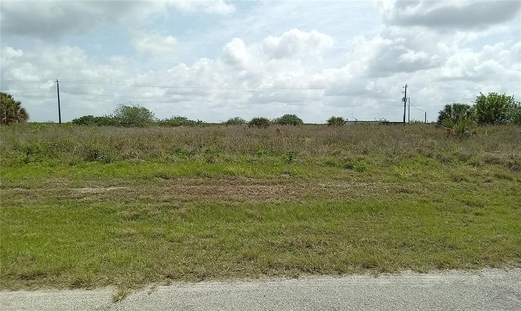 Active With Contract: $22,450 (0.23 acres)