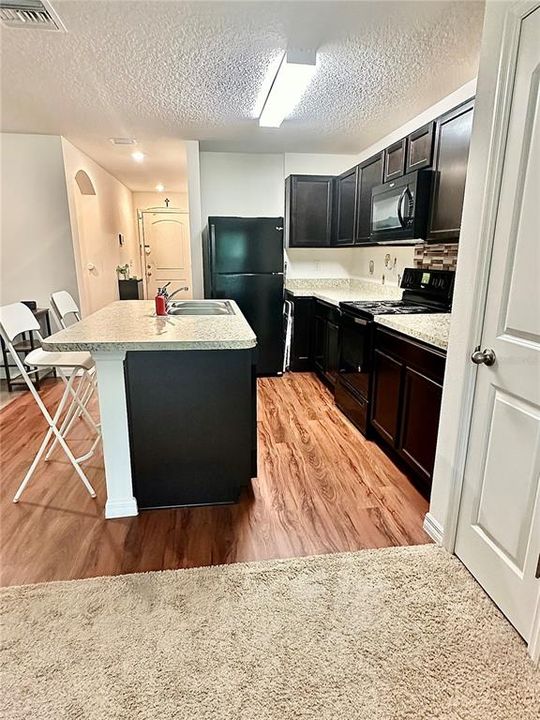 For Rent: $1,700 (2 beds, 2 baths, 1008 Square Feet)